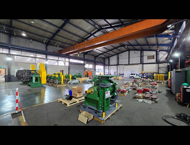 1,678M² WAREHOUSE TO LET IN SPARTAN